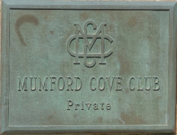 Mumford Cove Club Sign