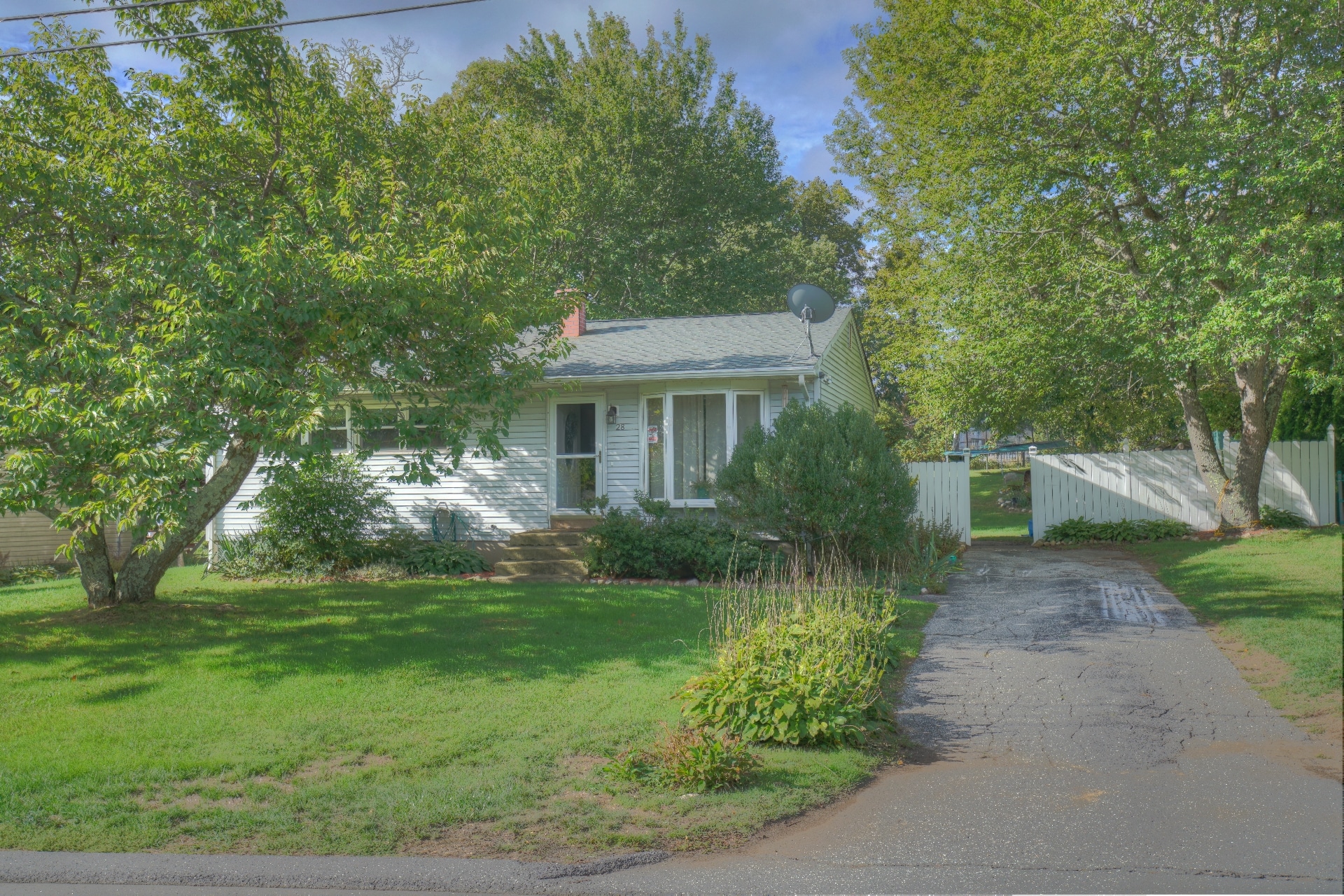 28whittlestmystichouse1 Mystic CT Real Estate