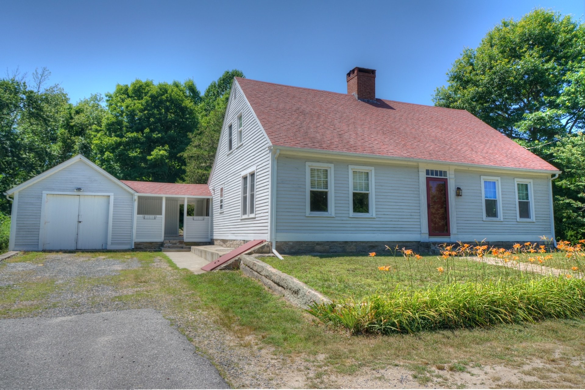 Open Houses this Weekend in Mystic, Ledyard & Groton