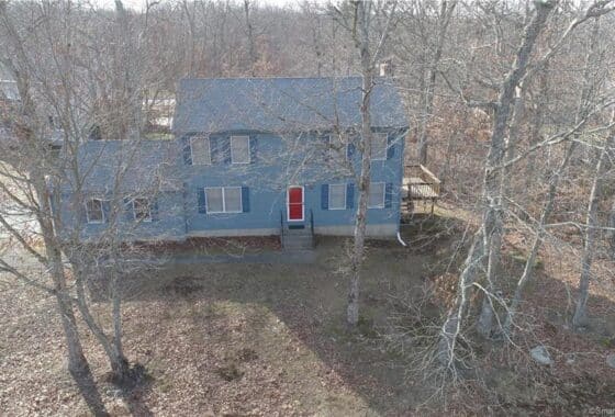 170460637 212 Gales Ferry Road