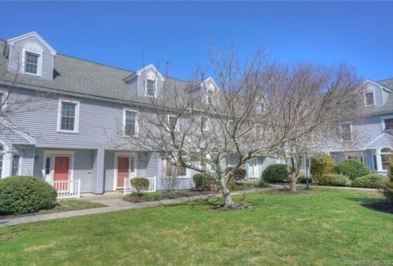 170479197 378 Meridian Street Extension 34