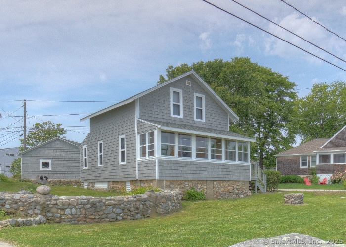 24070471 80 Noyes Avenue
