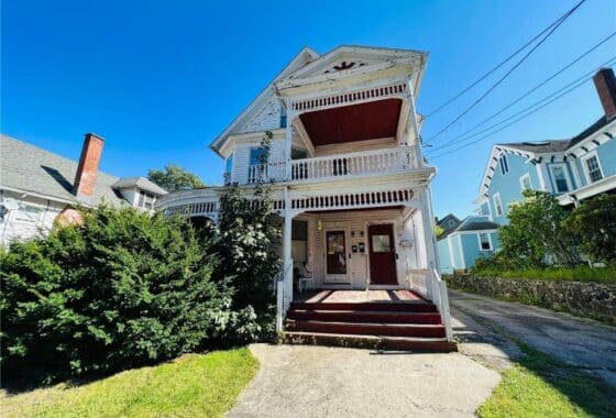 170530949 37 Otis Street