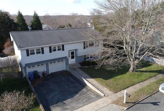 170538609 171 Capstan Avenue