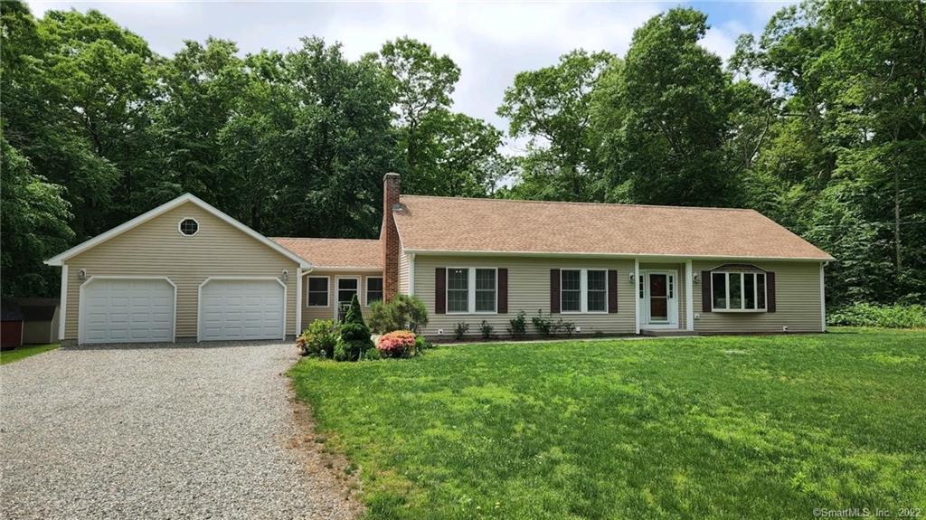 170493596 65 Fowler Road