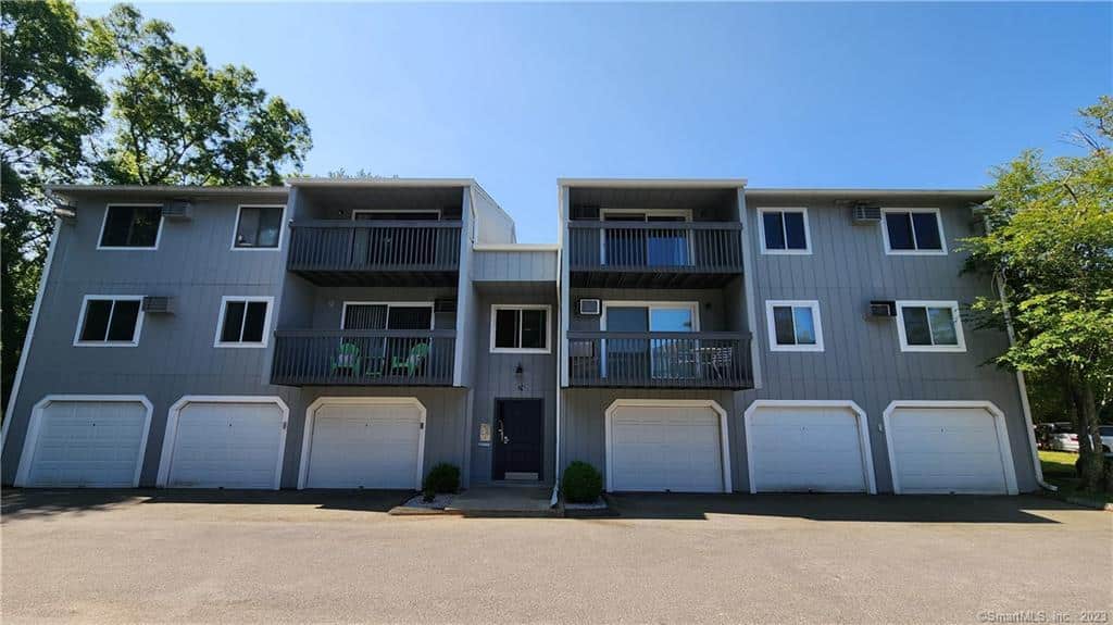 170574027 74 Buddington Road 6