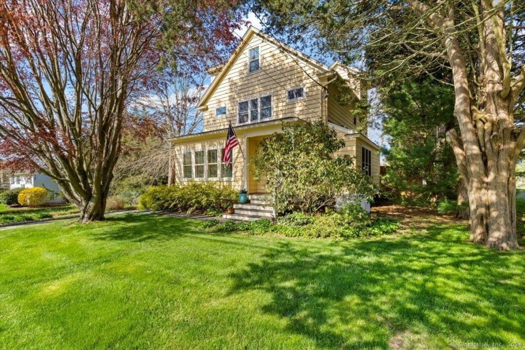 24010514 193 Ocean View Avenue