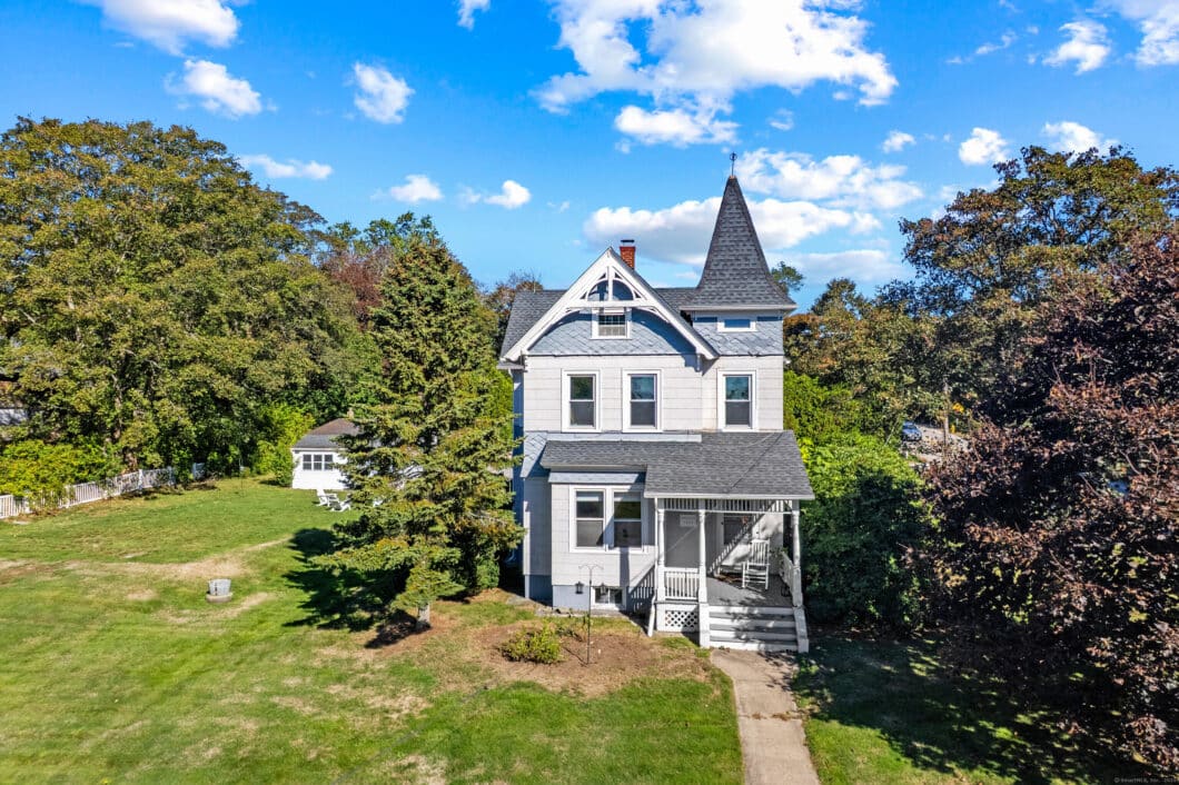 24135099 16 Prospect Hill Road
