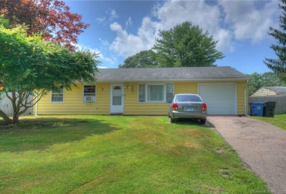 170513922 13 Robin Lane