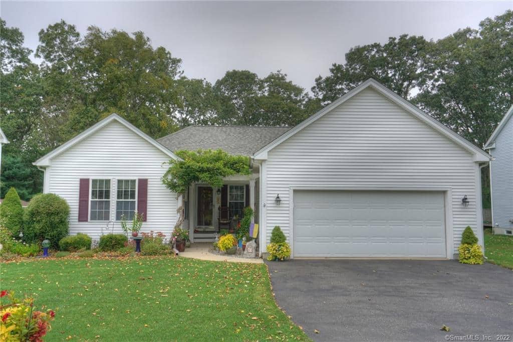 170527590 60 Ensign Drive