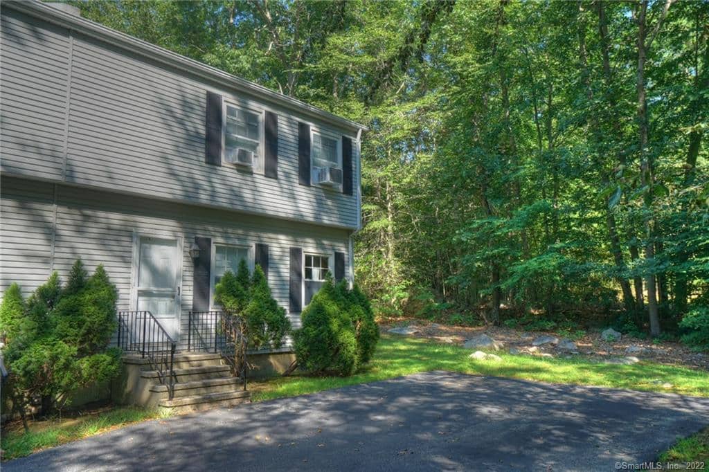 170537632 28 Dartmouth Drive