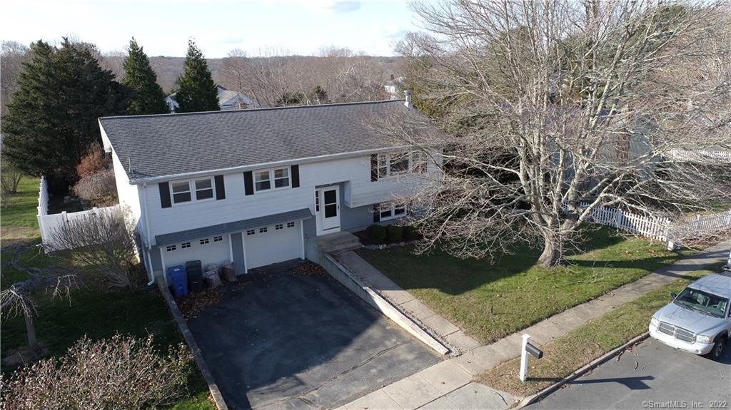 170538609 171 Capstan Avenue