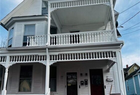 170558243 37 Otis Street