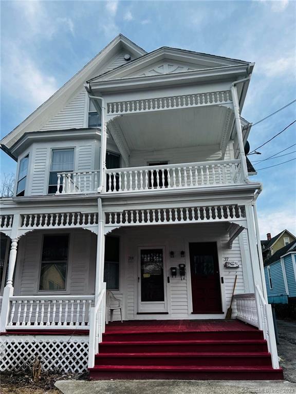 170558243 37 Otis Street