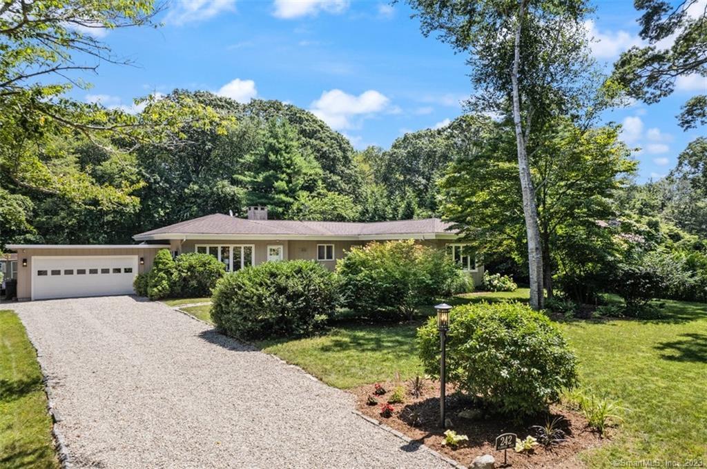 170586905 242 Flanders Road