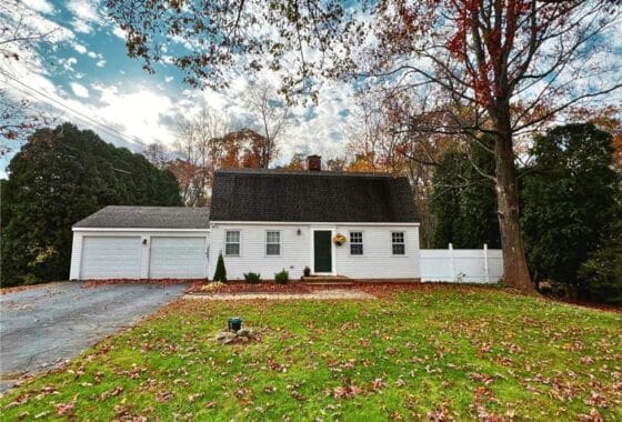 170607223 37 Smith Street