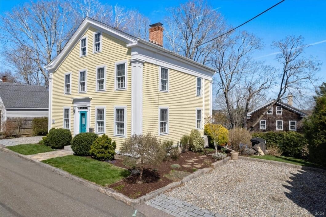 24008975 5 Rathbun Place