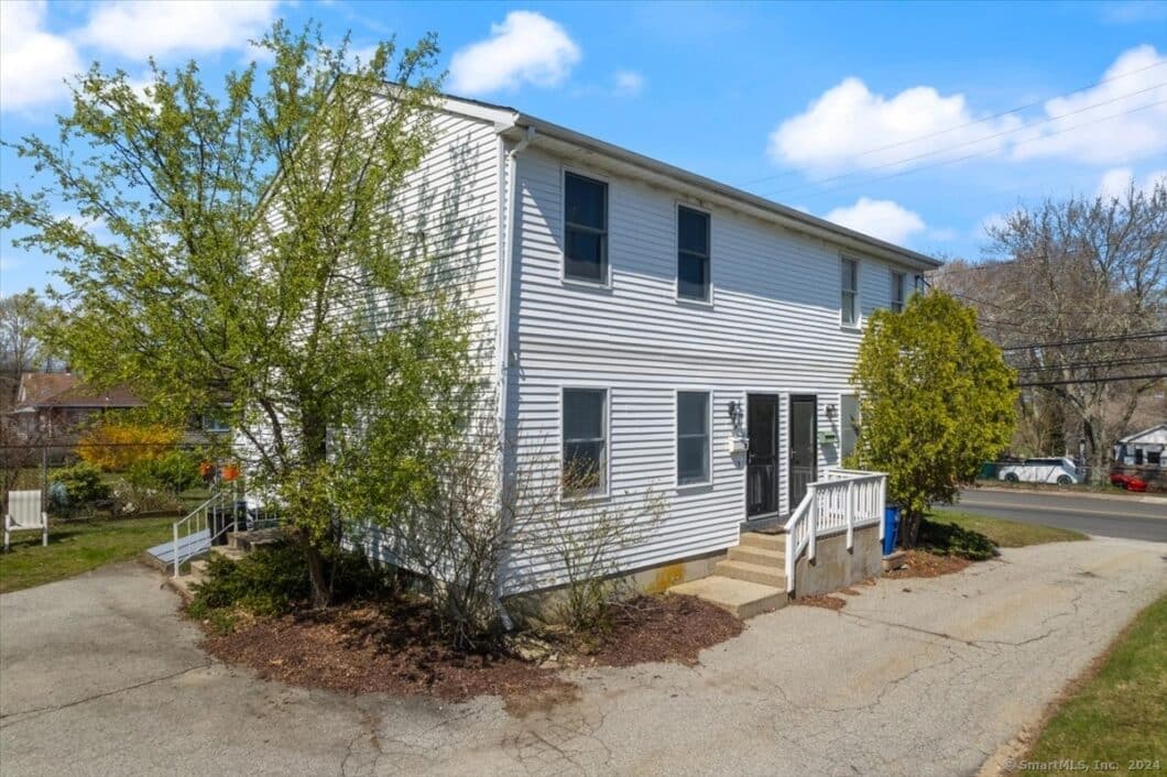 24012581 95 97 Brandegee Avenue