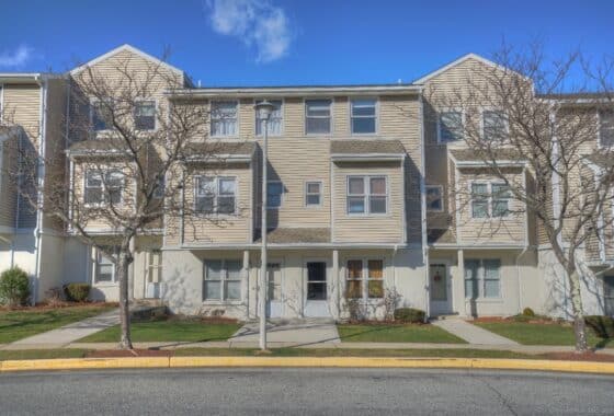 24067070 69 Cobblestone Drive 69