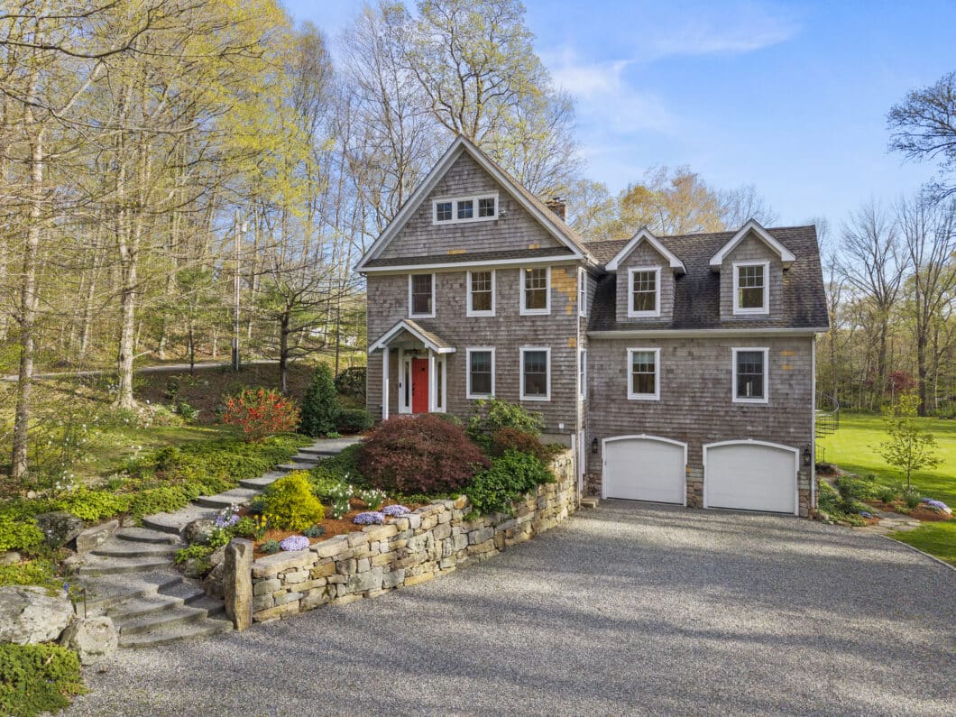 24078290 70H Reutemann Road