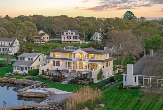 24095711 52 Old North Road