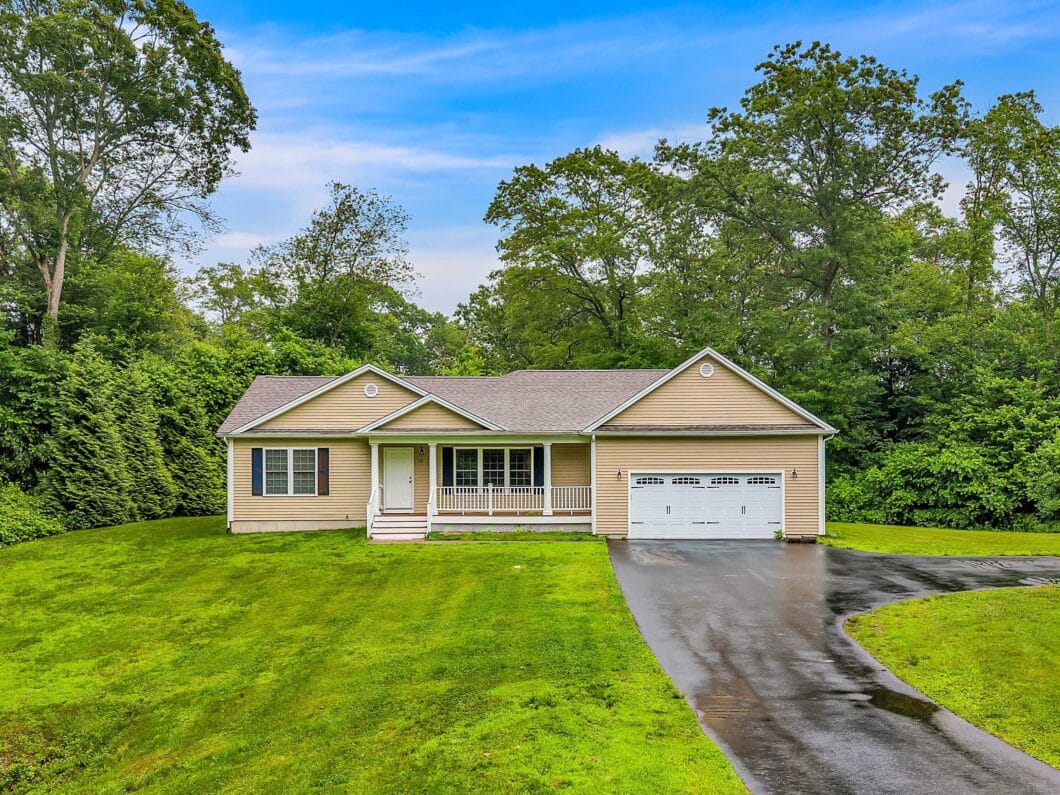 24105466 72 Mill Pond Circle