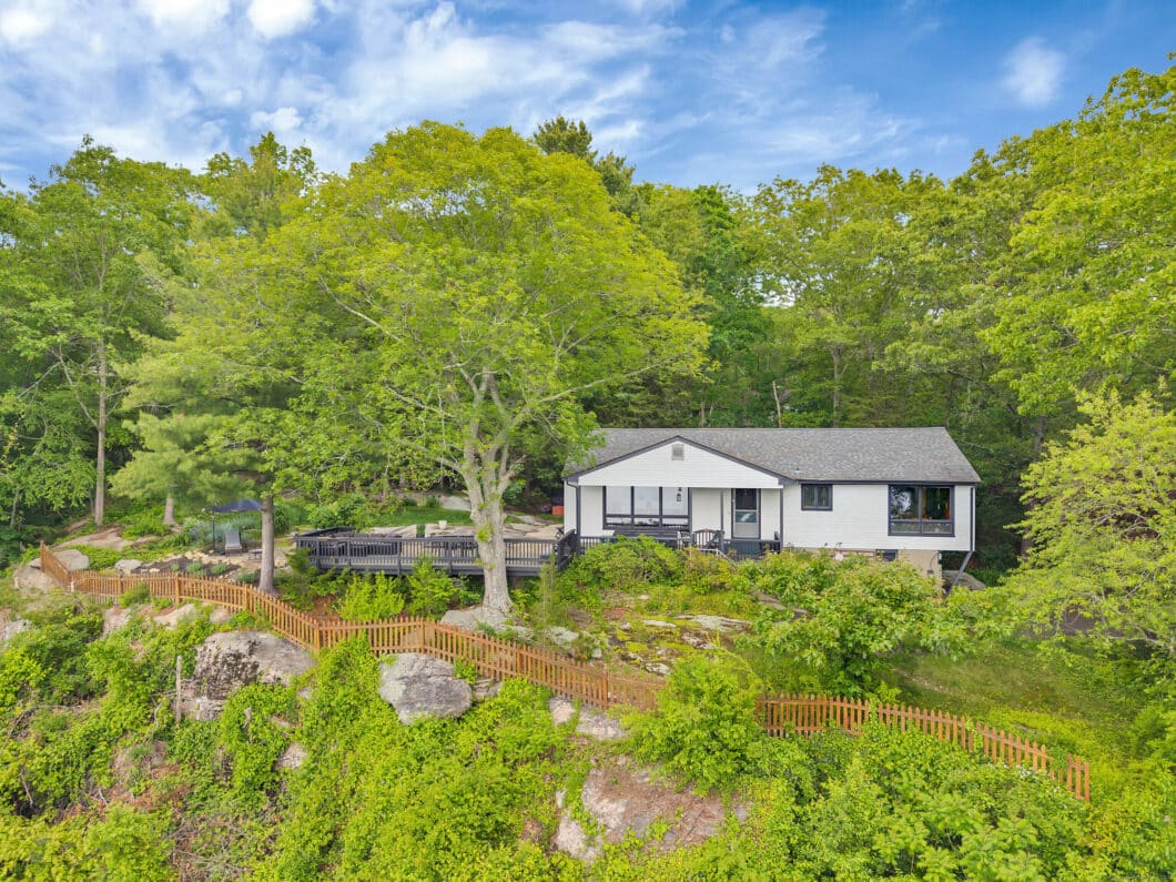 24105722 10 Mull Berry Drive